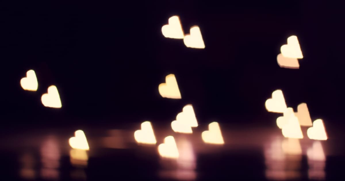 Soirée romantique : 10 idées géniales pour la soirée en amoureux (avec sélection de parfums créateurs d'ambiance intime) 1 Soirée romantique - 10 idées géniales pour la soirée en amoureux (avec sélection de parfums pour une ambiance intime)
