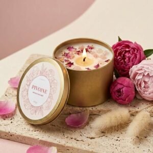 Parfums d'intérieur pour l'hiver : Notre sélection de 5 meilleurs fragrances 4 Bougie florale parfumée - La Belle Pivoine - Fait Main - Niõ