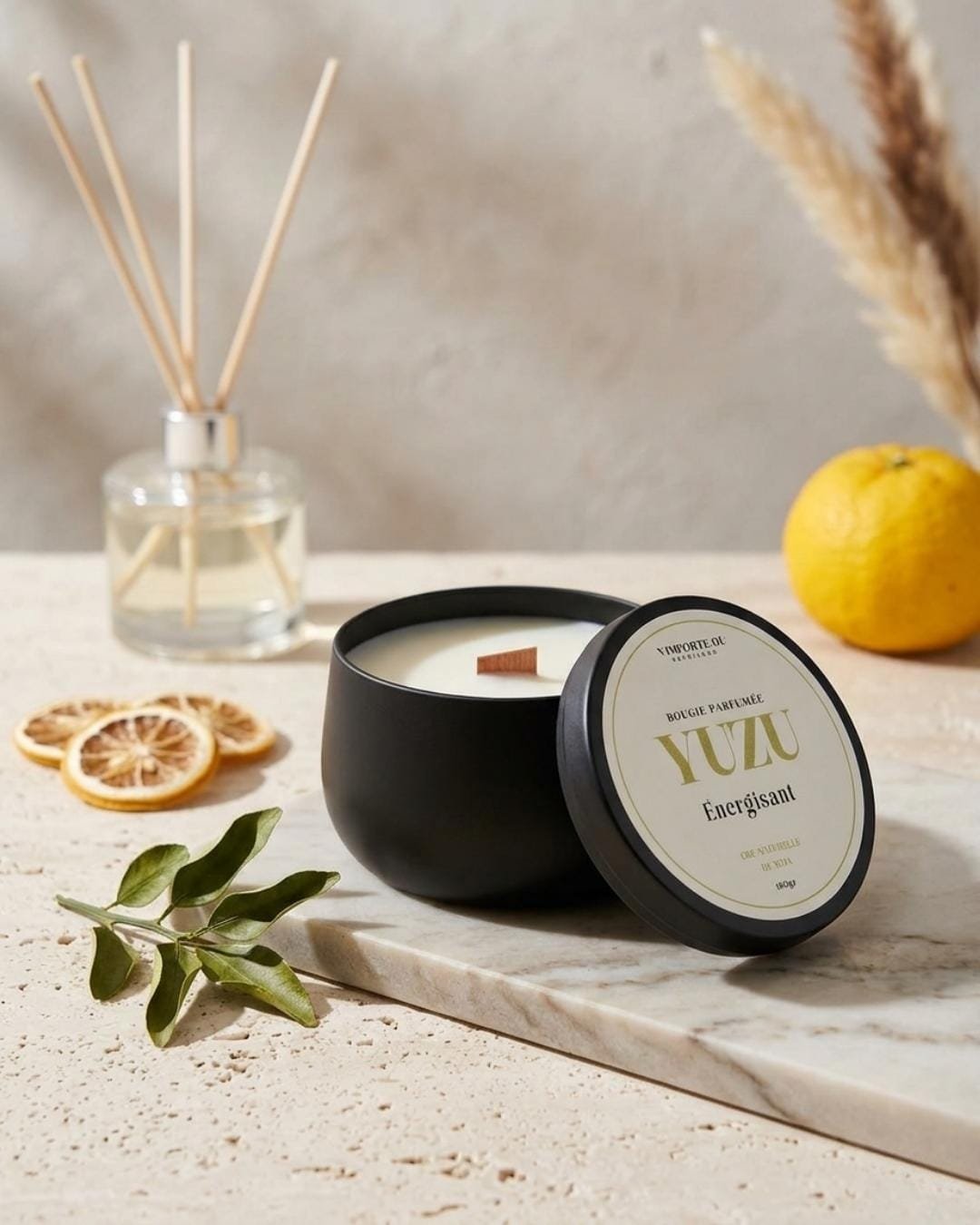 bougie parfumée yuzu énergisant - cire végétale - fait main - Niõ par N'importe où bougie parfumée yuzu énergisant - cire végétale - fait main - Niõ par N'importe où