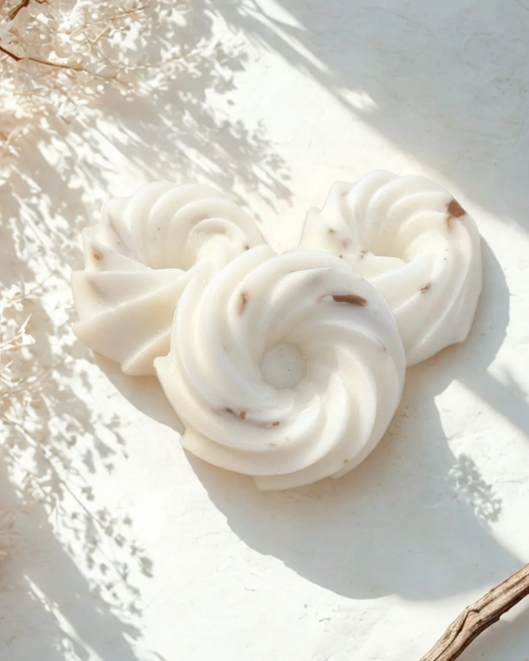 fondants parfumés bois de santal - en cire végétale coulée à la main - Niõ fondants parfumés bois de santal - en cire végétale coulée à la main - Niõ