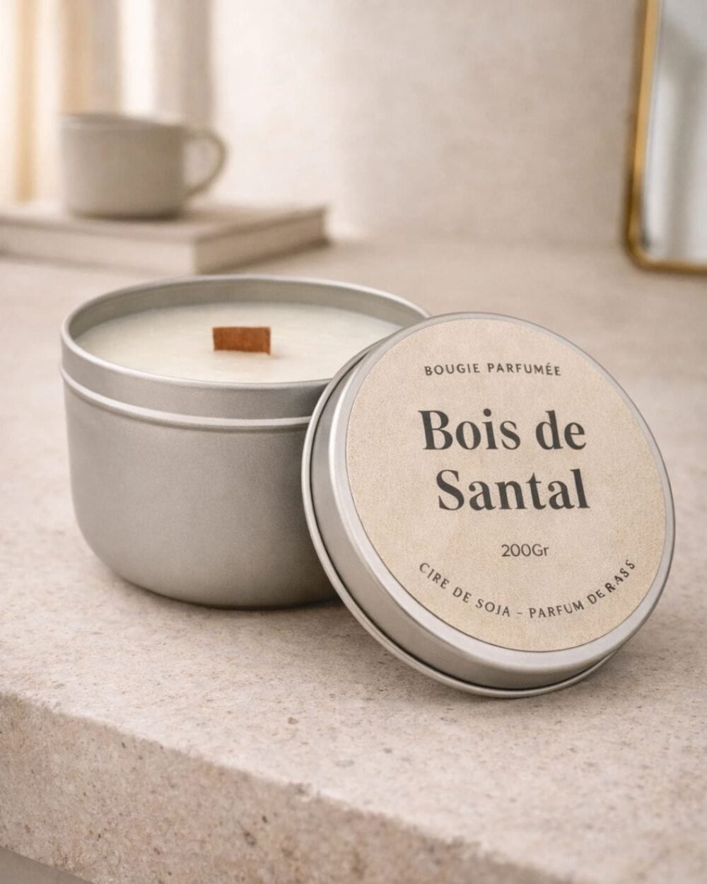 Bougie parfumée Bois de Santal - pot metal - cire végétale - Nio par N'importe où Bougie parfumée Bois de Santal - pot metal - cire végétale - Nio par N'importe où