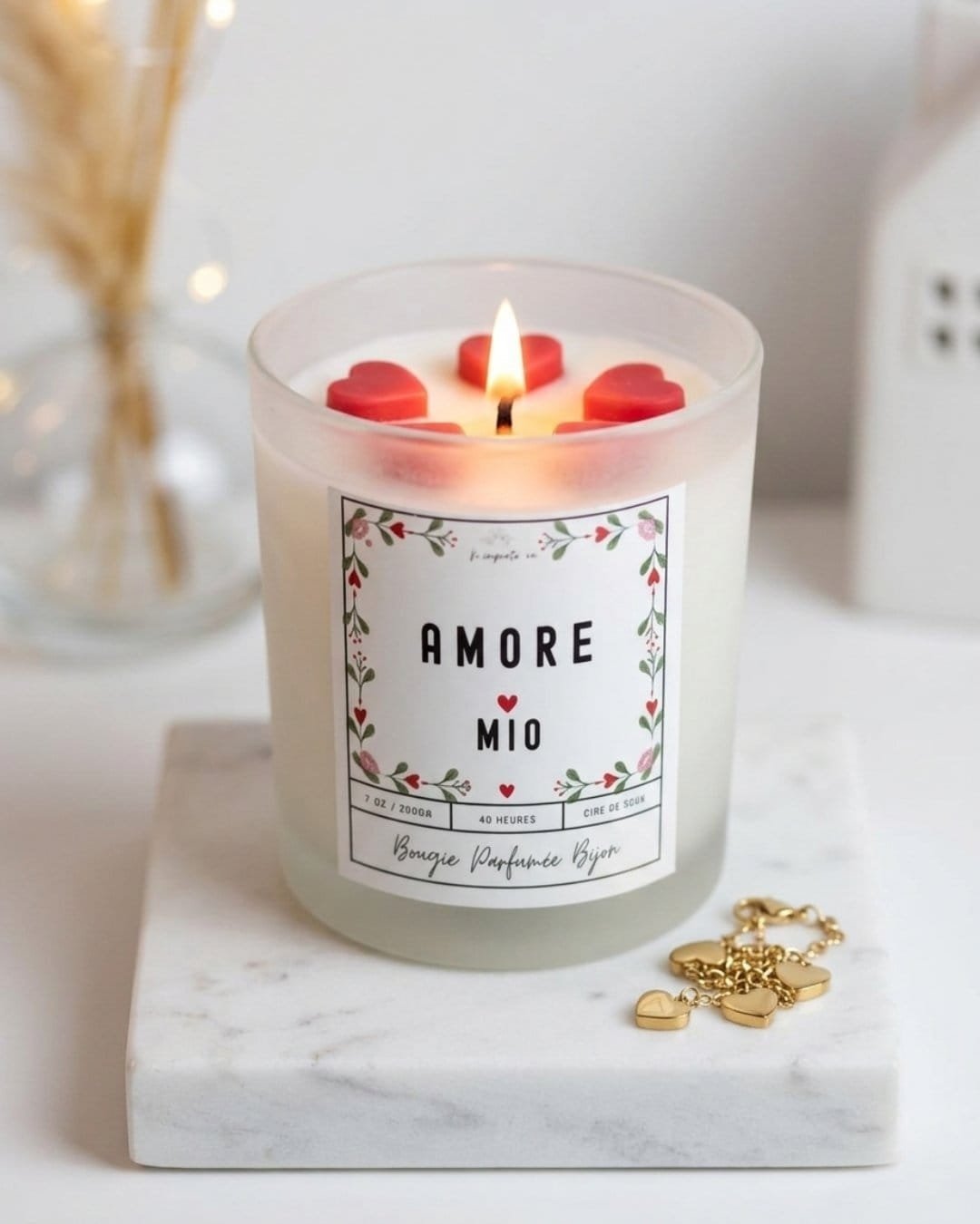 Bougie romantique Amore Mio - avec un bijou à l'intérieur - fait main - Niõ Bougie romantique Amore Mio - avec un bijou à l'intérieur - fait main - Niõ