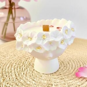 Bougies Bijoux : Un duo de choc pour offrir ou pour se faire plaisir 5 Bougie Parfumée Fleur de pivoine - Maïa - Fait Main - Création originale - Niõ par N'importe où