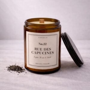 Bougies Bijoux : Un duo de choc pour offrir ou pour se faire plaisir 4 Bougie parfumée Thé Noir et Vanille épicée - 22 rue des Capucines - collection Signature - Niõ par N’importe où
