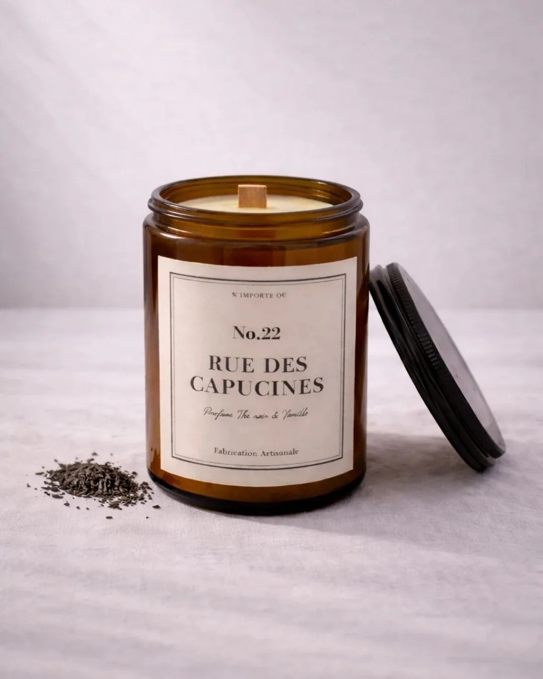 Bougie parfumée Thé Noir & Vanille Épicée - 22 rue des Capucines - collection Signature - Niõ par N’importe où